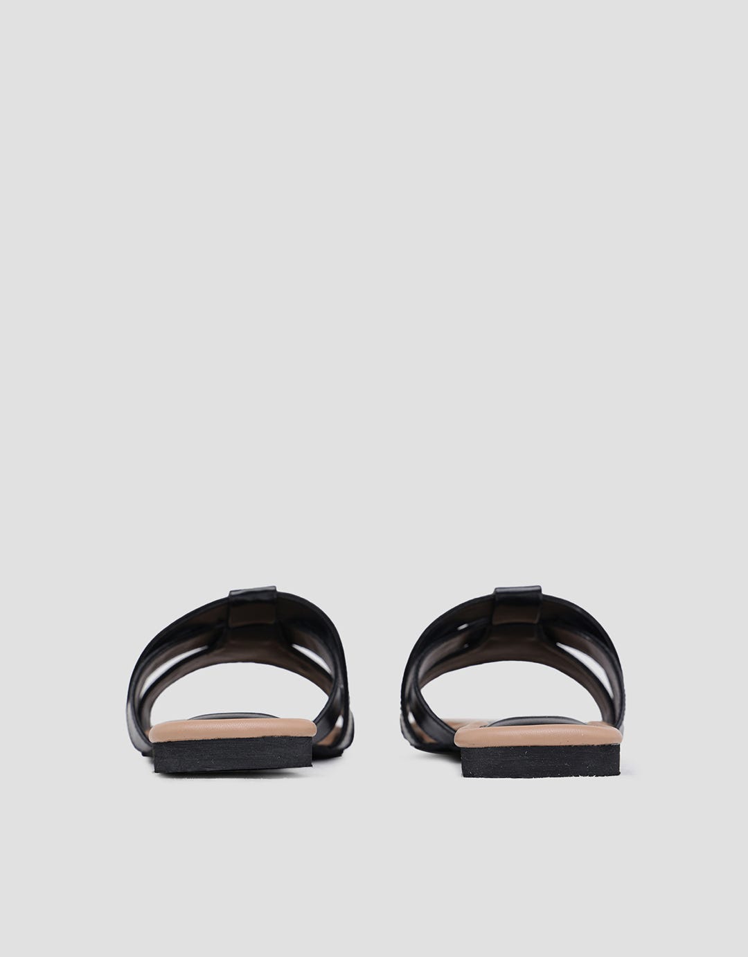 Details Sandal Cross Flat Wanita