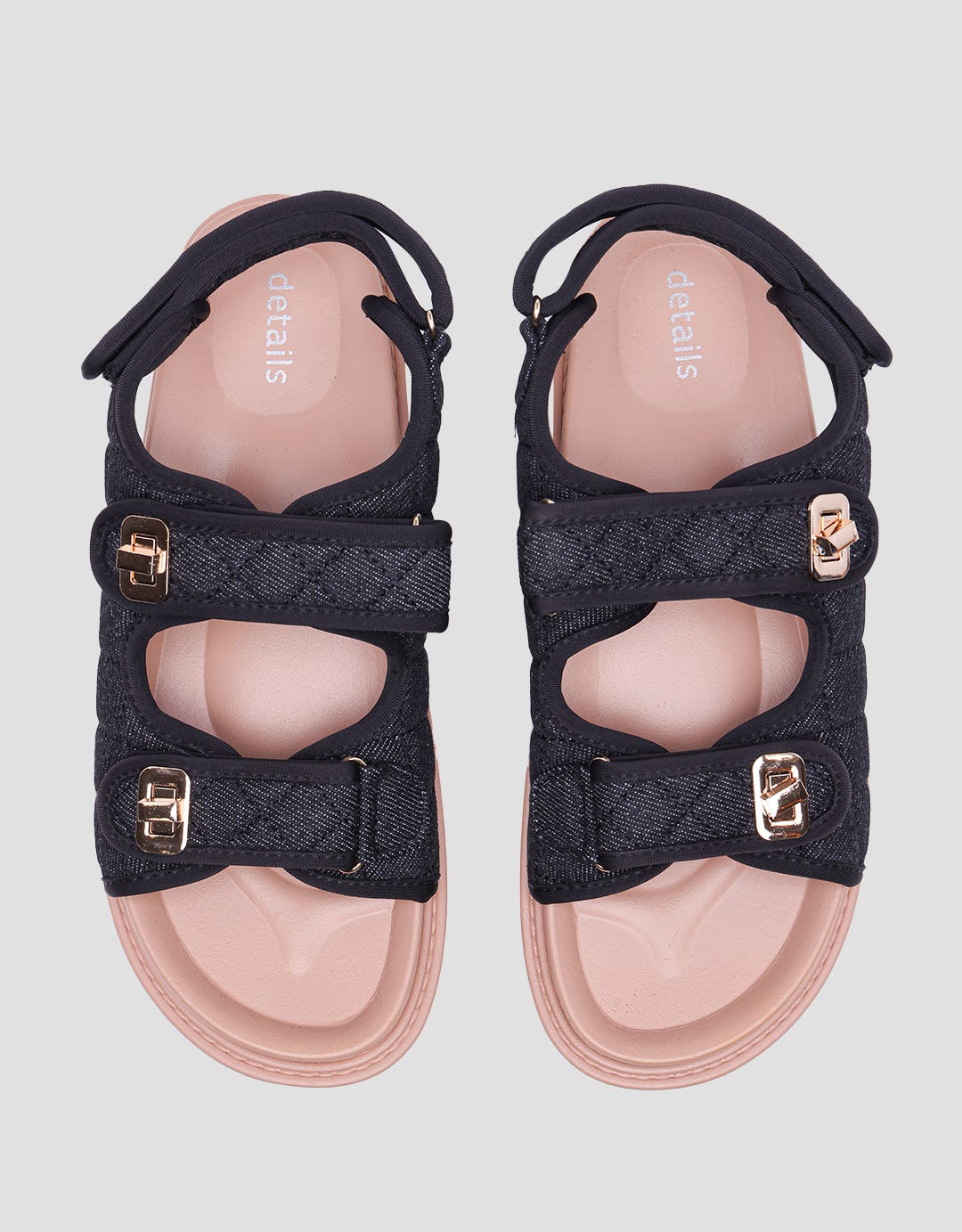 Details Twist Lock Slingback Strap Sandal Wanita