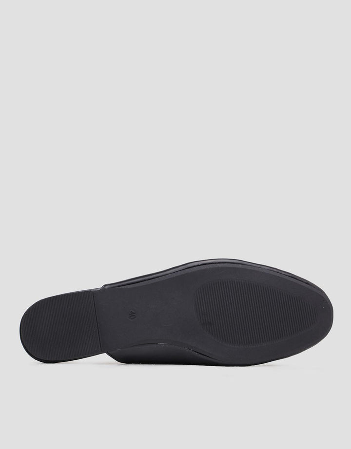 Details Mule Sandal Women
