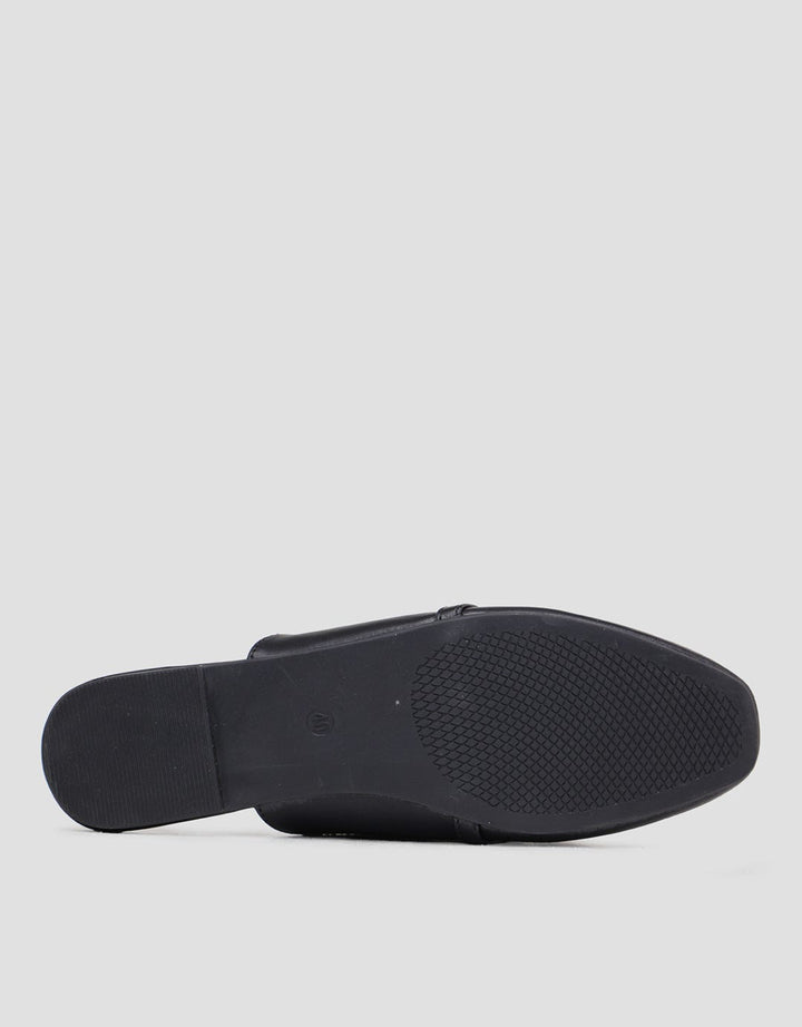 Details Mule Sandal Women