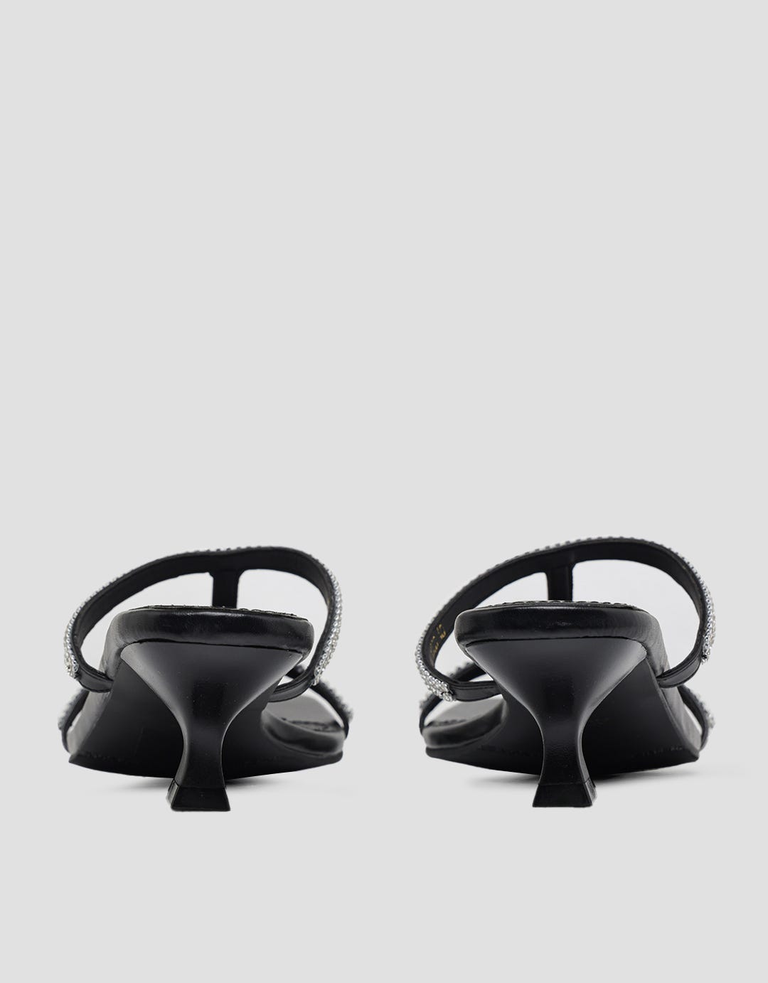 Details Slipper Sandals Women