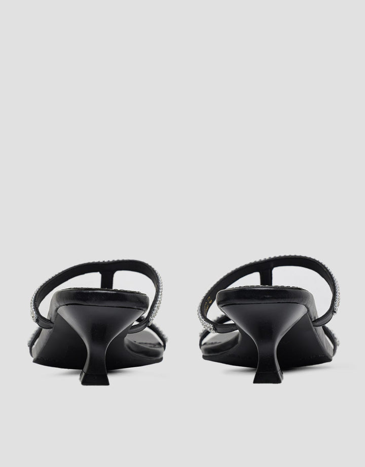 Details Slipper Sandals Women
