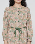 Expand Verinka Dress Wanita