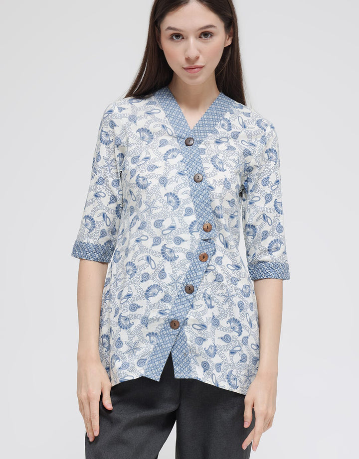 Adikusuma Blouse Batik Snail Fan