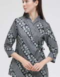 Adikusuma Blouse Wanita Batik Lereng Bunga