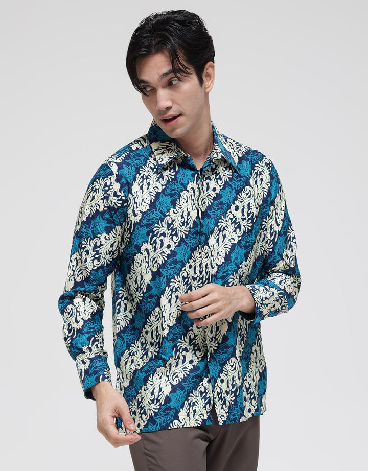Adikusuma Batik Shirt Alur