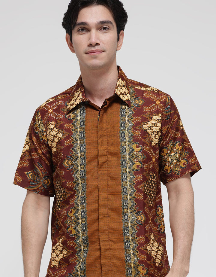 Adikusuma Casual Batik Shirt