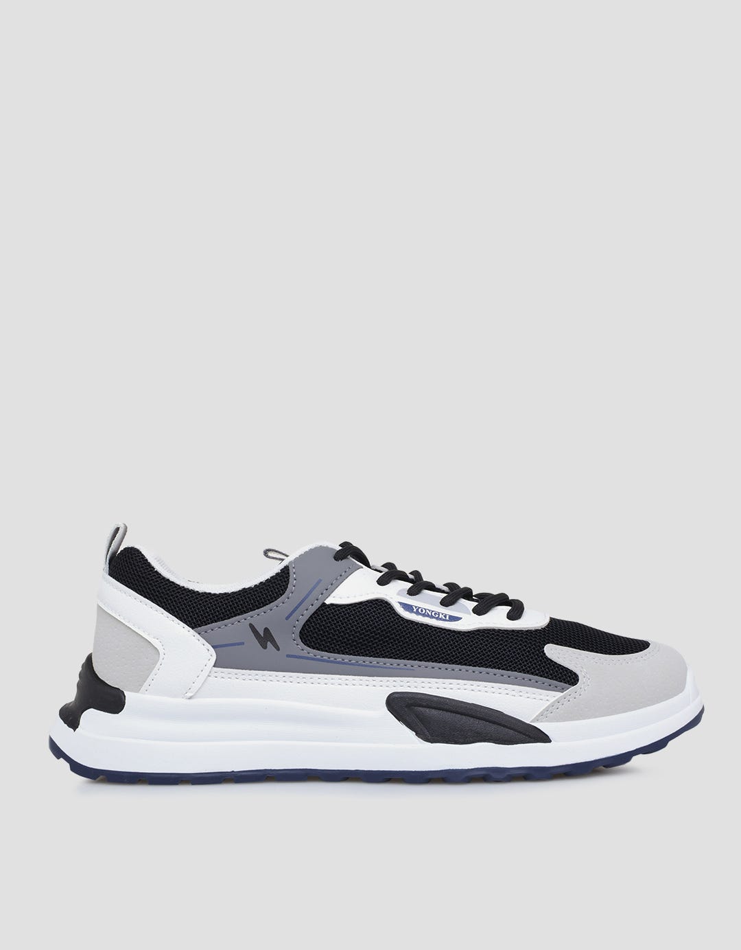 Yongki Komaladi Sporty Shoes
