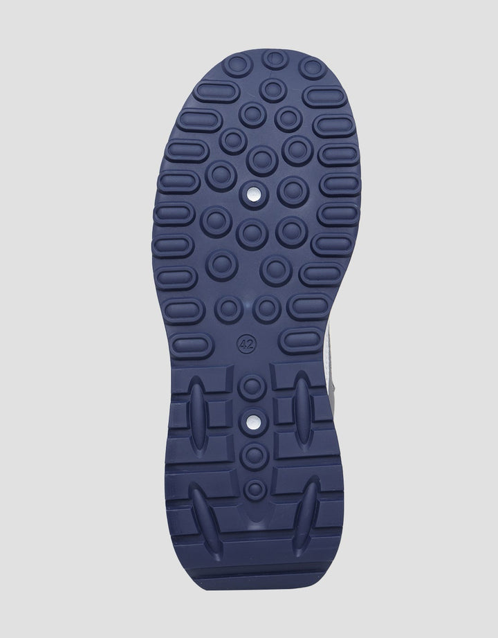 Yongki Komaladi Sporty Shoes