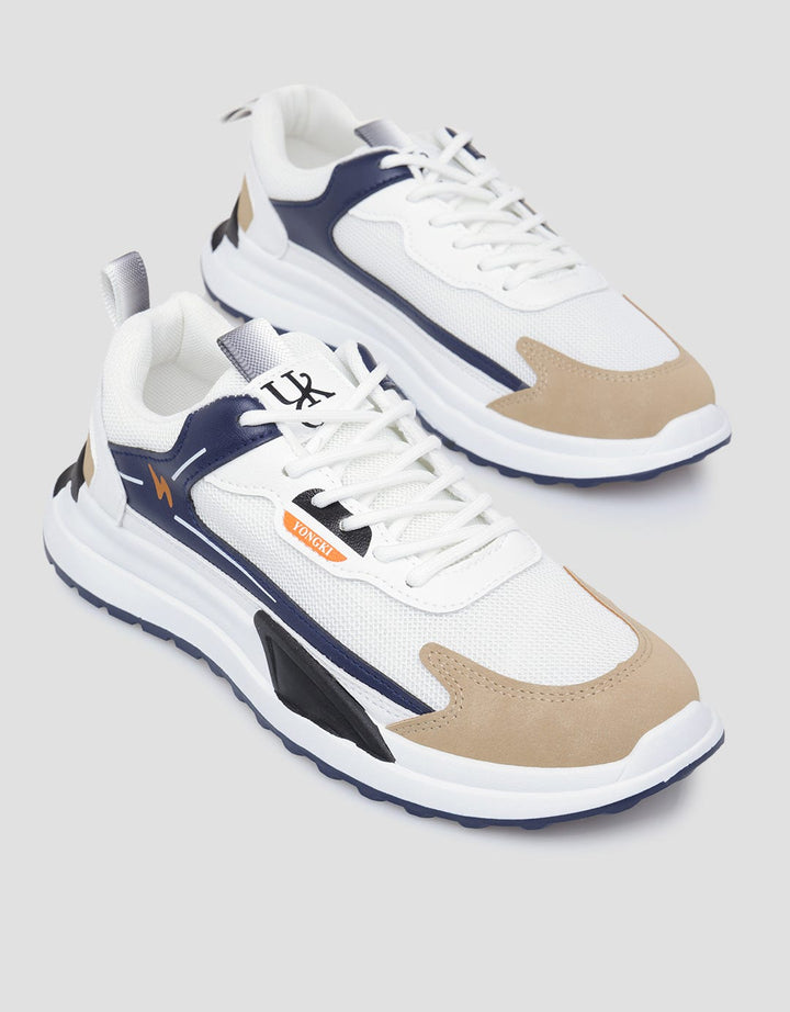Yongki Komaladi Sporty Shoes