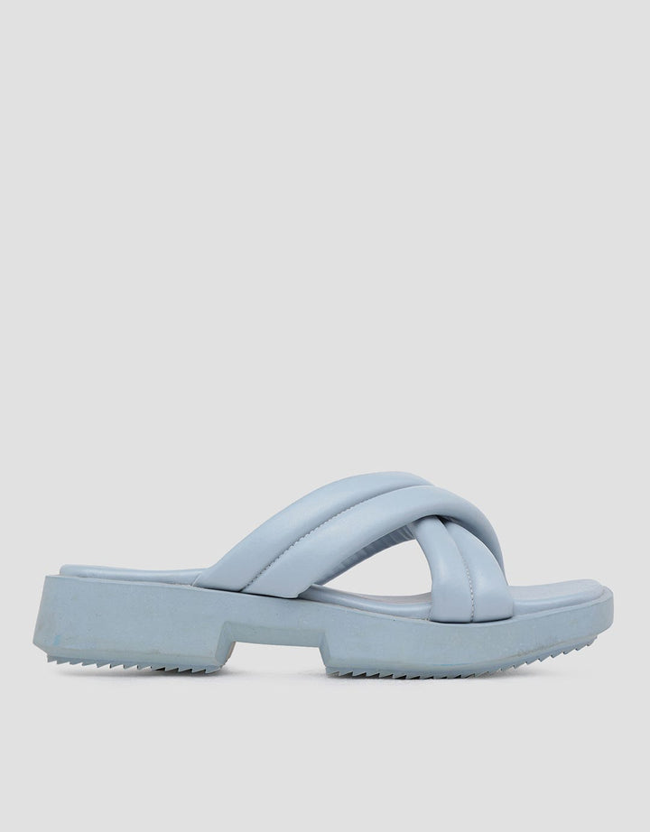 Yongki Komaladi Cross Big Sandal Wedges Wanita