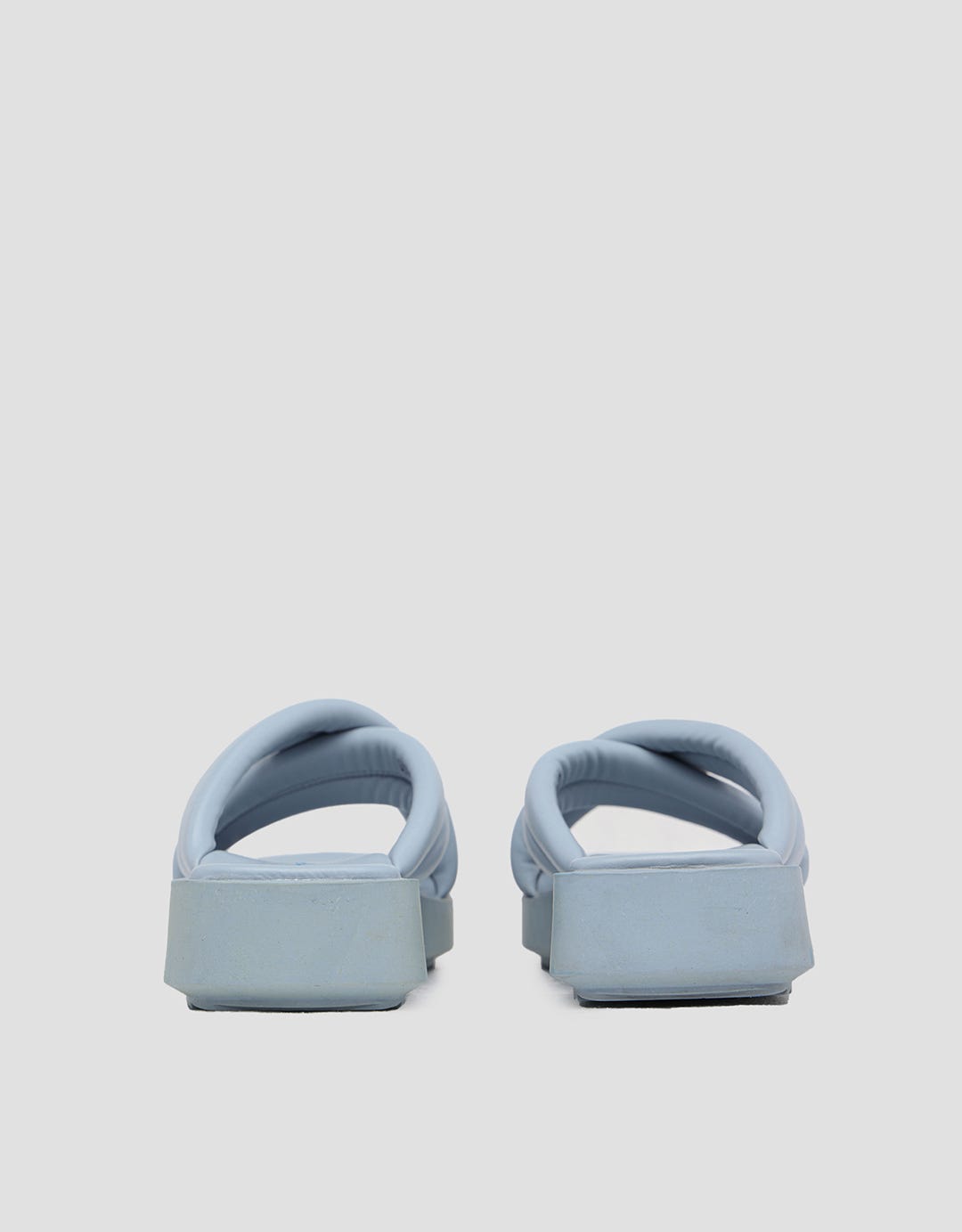 Yongki Komaladi Cross Big Sandal Wedges Wanita