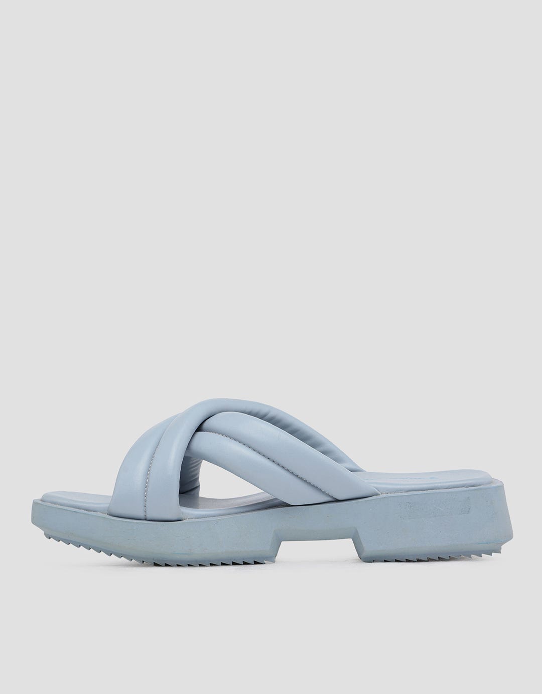 Yongki Komaladi Cross Big Sandal Wedges Wanita