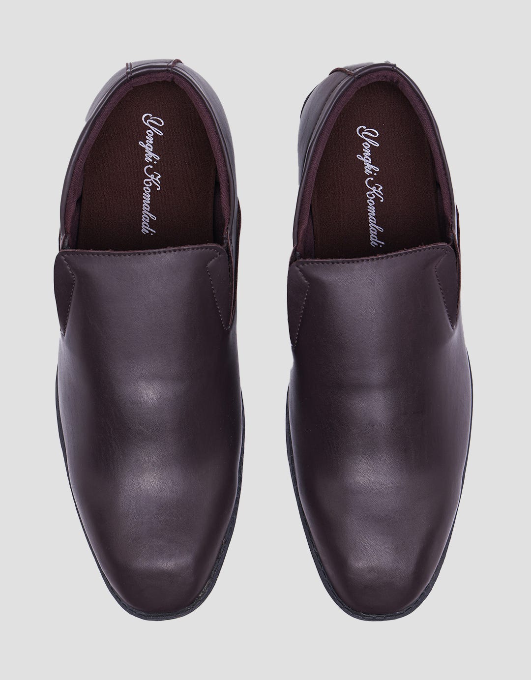 Yongki Komaladi Pantovel Classic Sepatu Pria