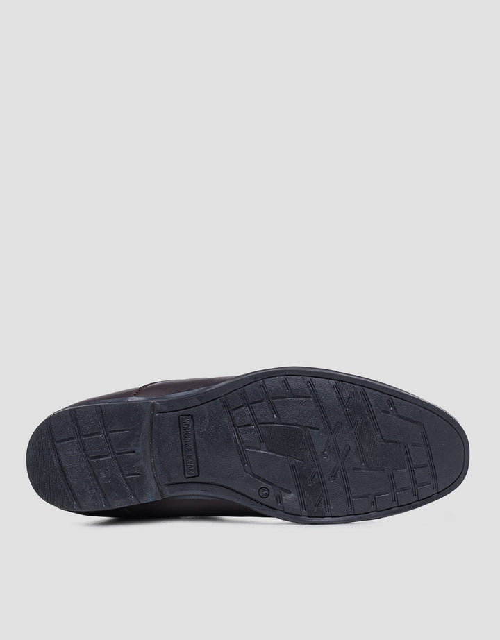 Yongki Komaladi Pantovel Classic Sepatu Pria