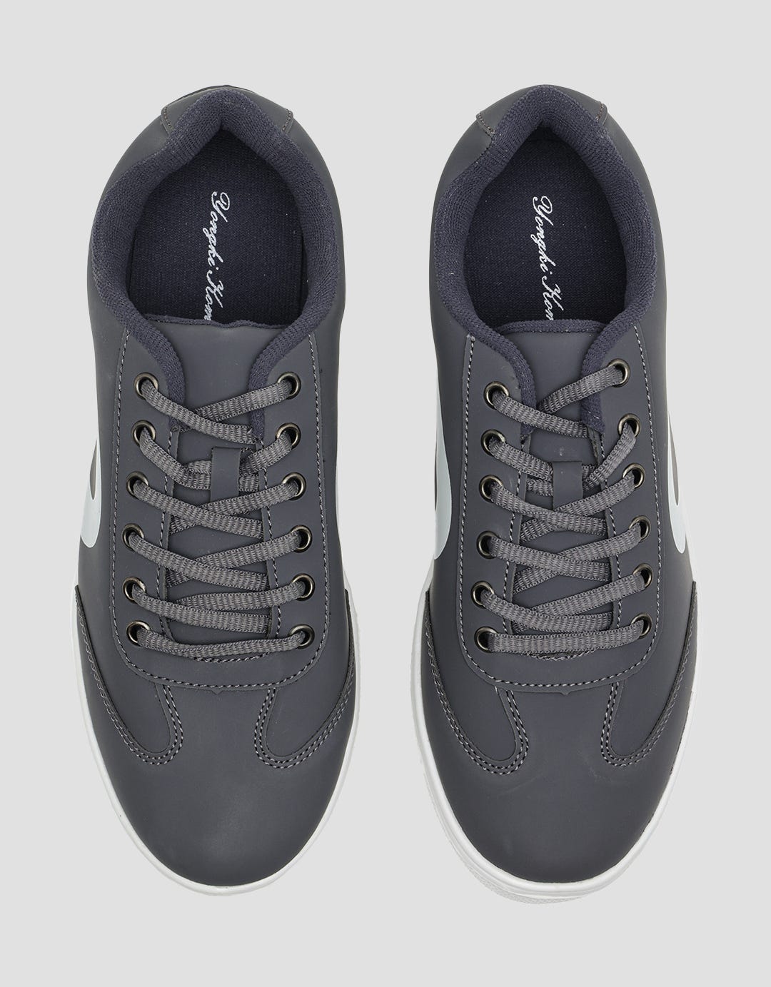 Yongki Komaladi Casual MCL Sneakers Men