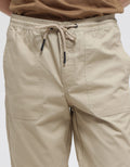 Details Short Pants Relax Elastic Big Pocket Reguler Fit