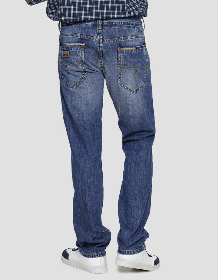 Lois Straight Fit Jeans