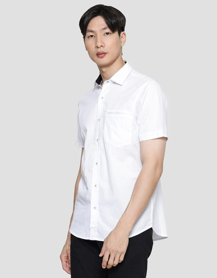 Lois Basic Plain Short Kemeja Formal Pria