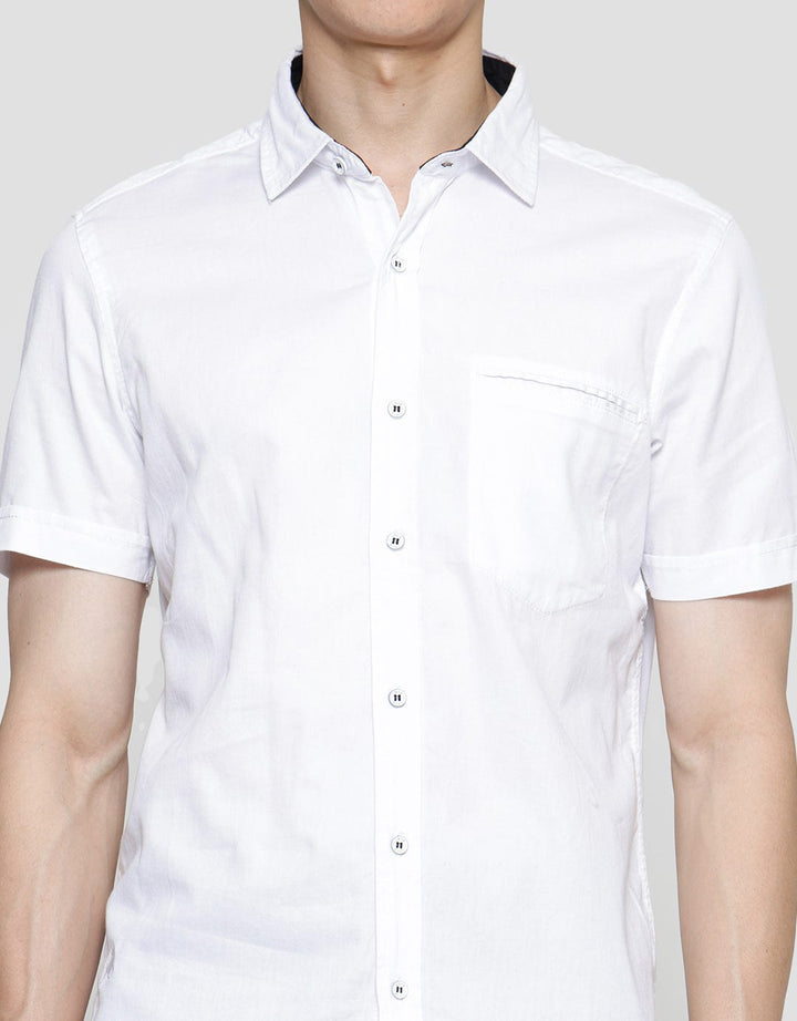 Lois Basic Plain Short Kemeja Formal Pria