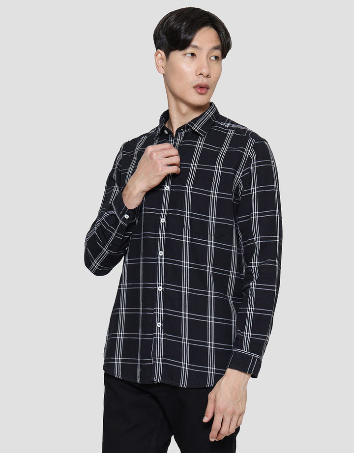 Lois Plaid Motif Kemeja Lengan Panjang Pria