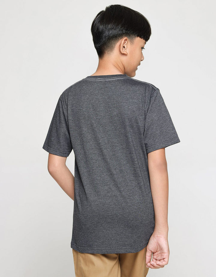 Nevada Wording Print Kaos Anak Laki-laki