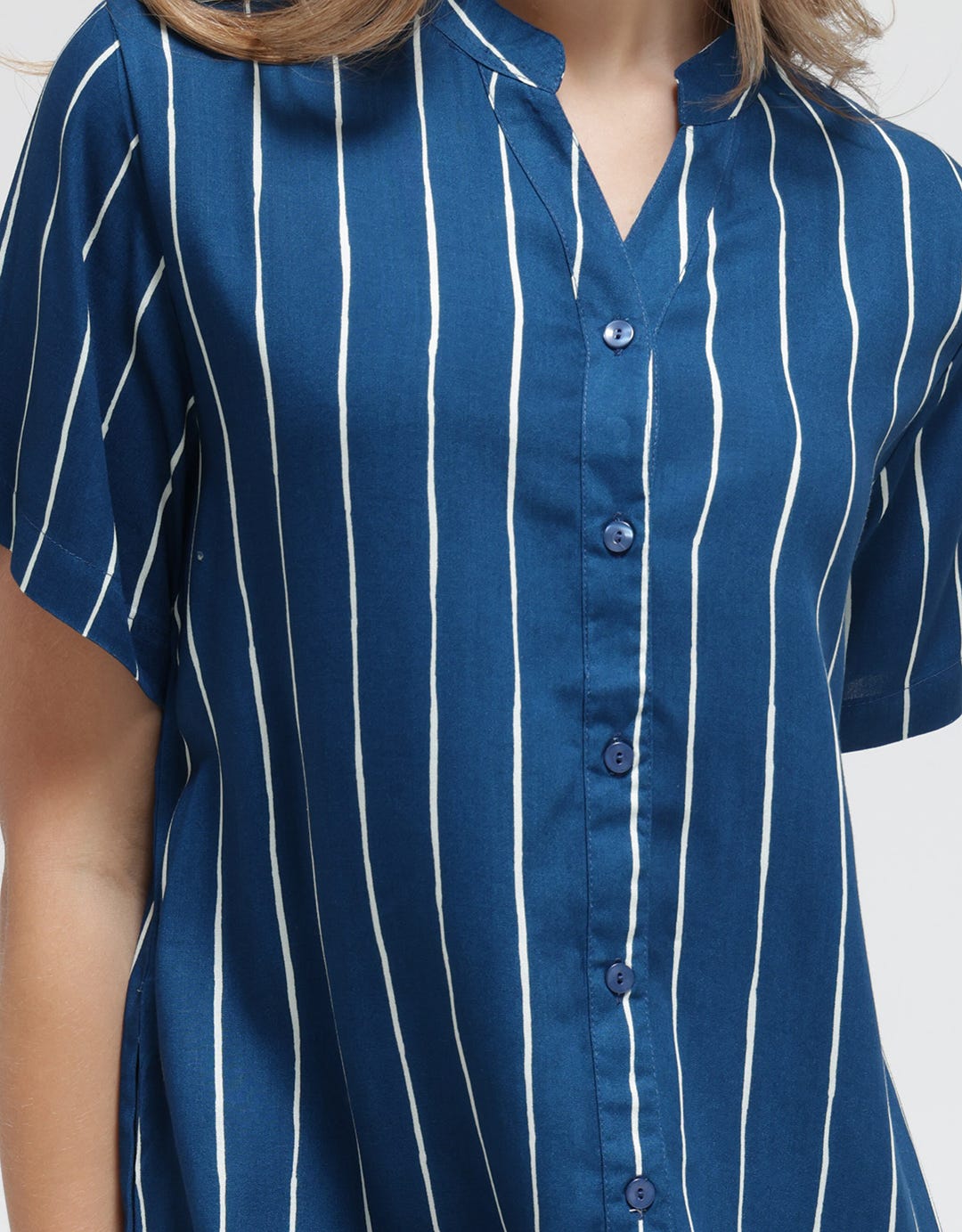 St. Yves Solid Line Daster Midi Wanita