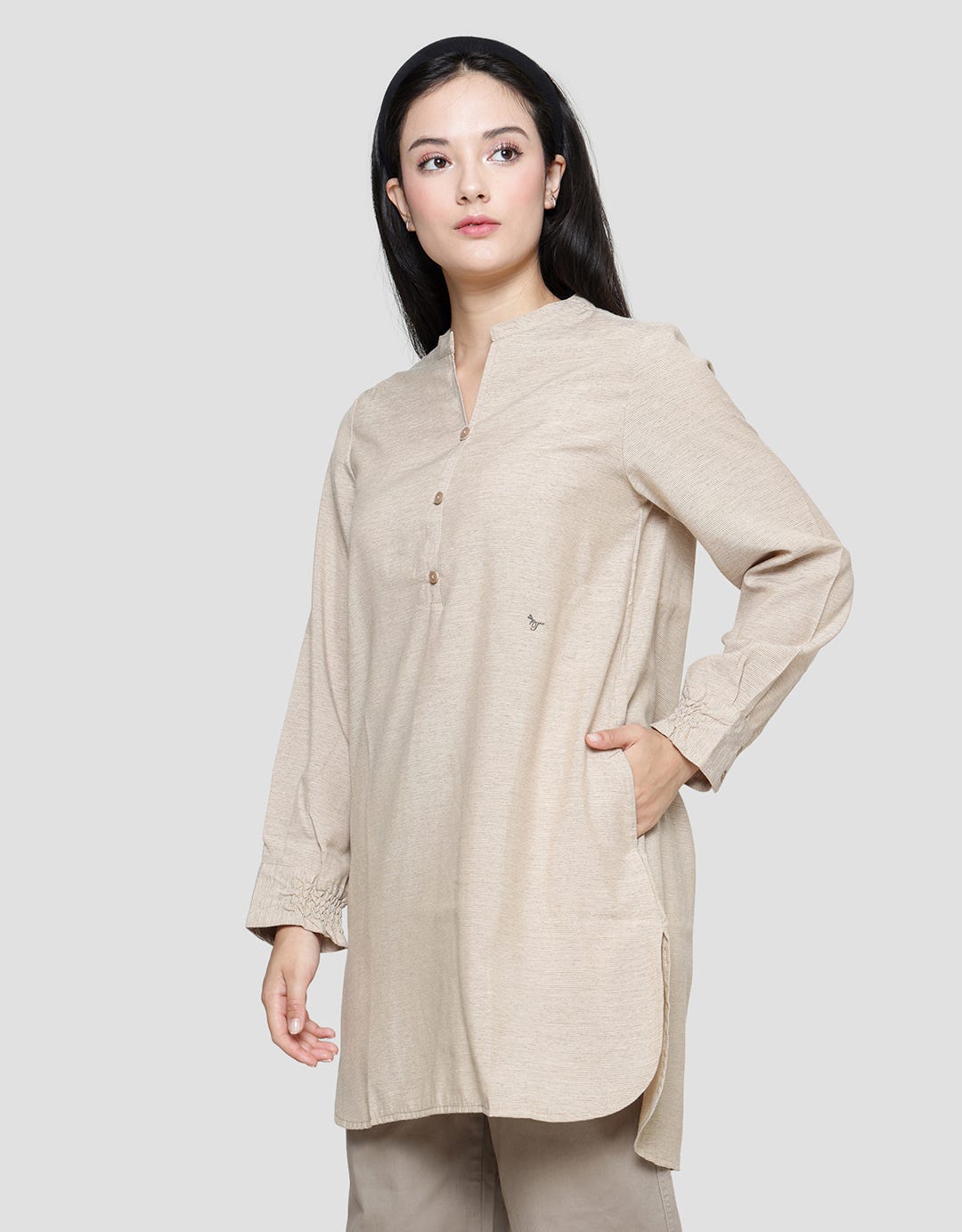 Triset Ladies Knee Blouse Women