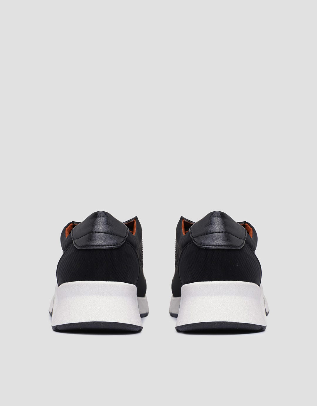 Triset Slip On Sepatu Sneakers Wanita