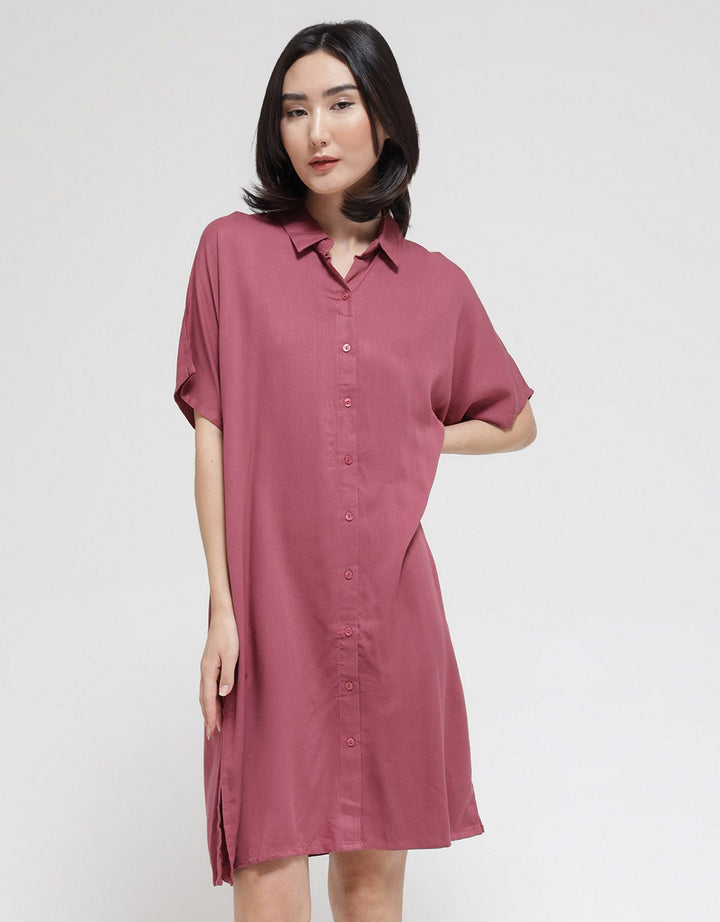 St. Yves Short Sleeve Midi Dress Solid Lina