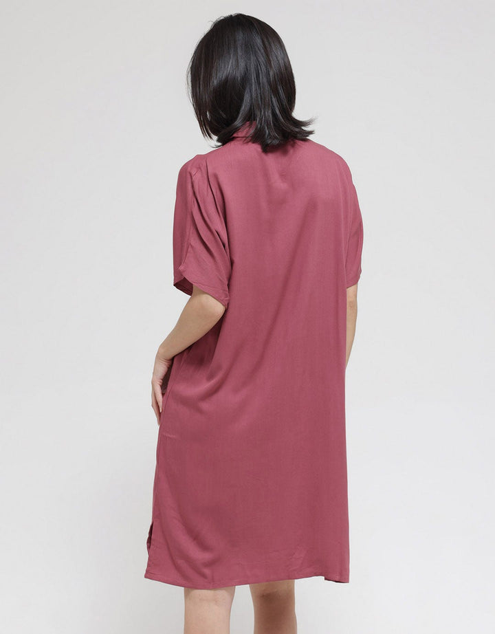 St. Yves Short Sleeve Midi Dress Solid Lina