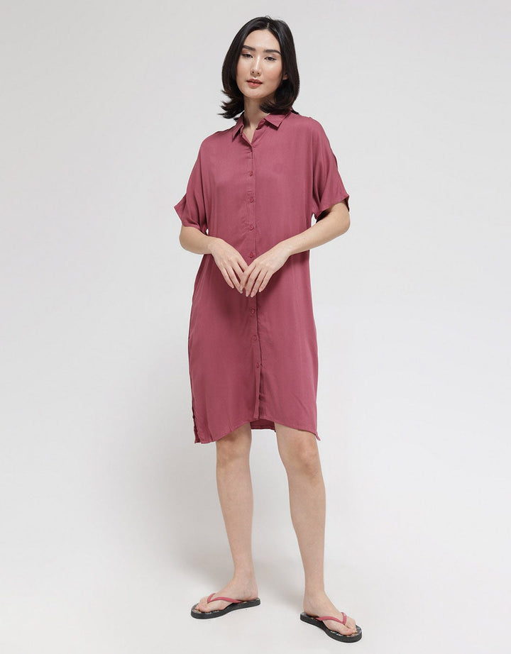 St. Yves Short Sleeve Midi Dress Solid Lina