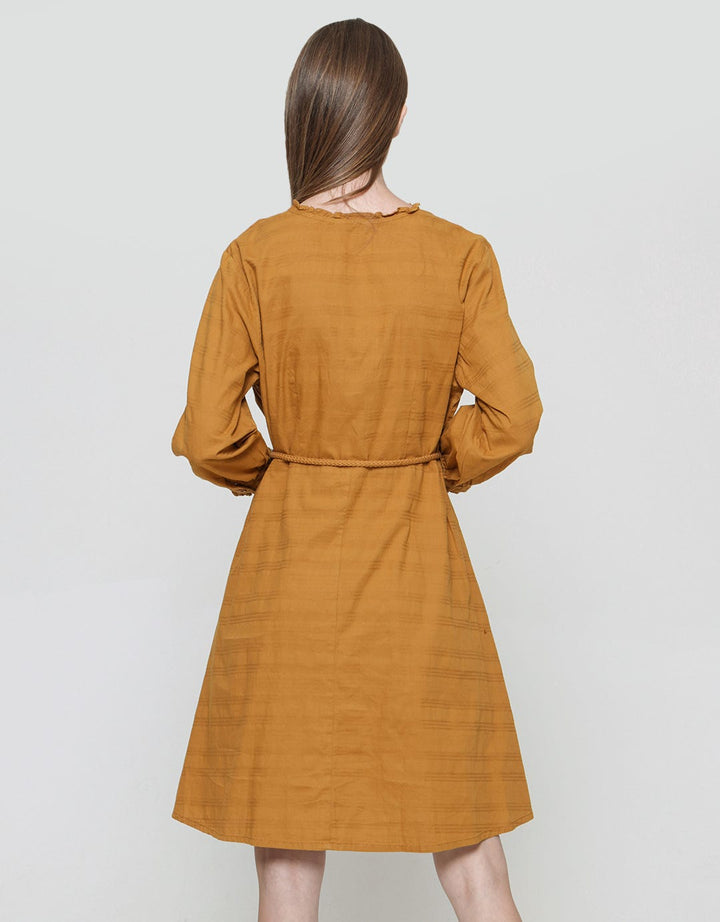 Expand Uva Midi Dress Belt Wanita