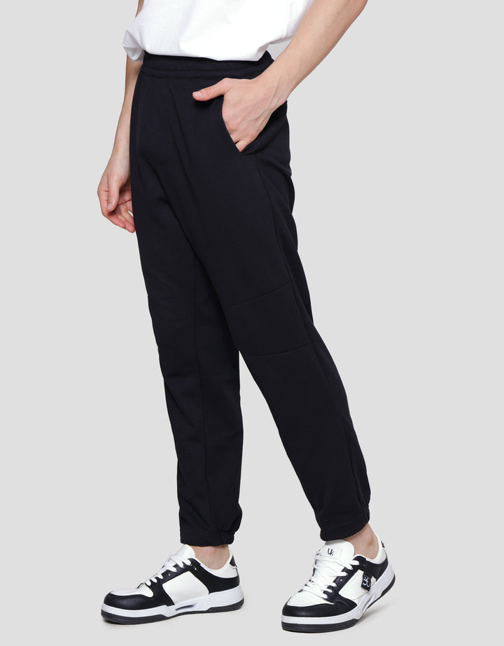 COLE KNIT CASUAL LOOKS CELANA PANJANG PRIA