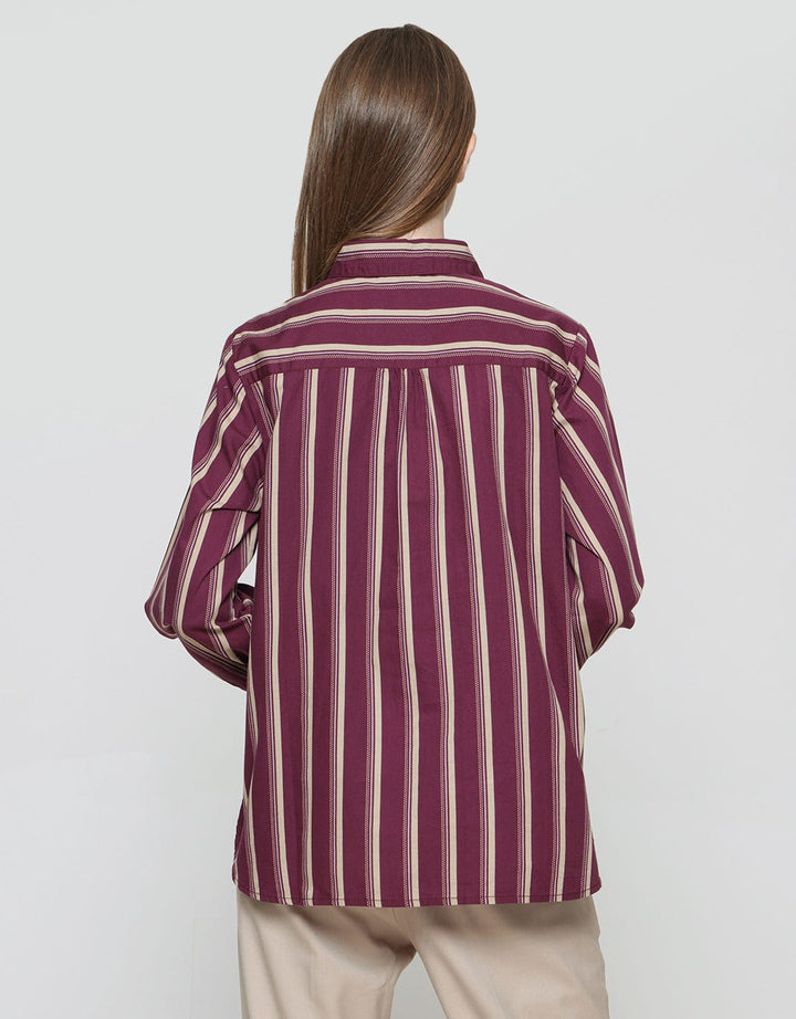 Expand Kio Women's Blouse