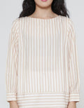 Expand Rhayfa Blouse Wanita