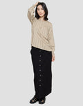 Expand Gyeta Blouse Wanita