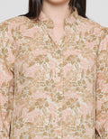 Expand Feryna Blouse Wanita