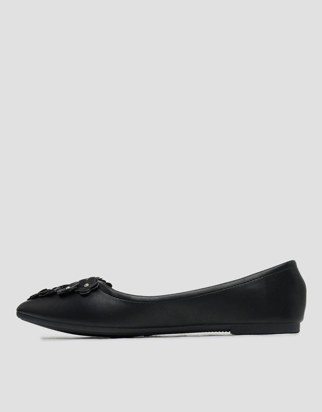 St. Yves Ww18 Sepatu Ballerinas Wanita