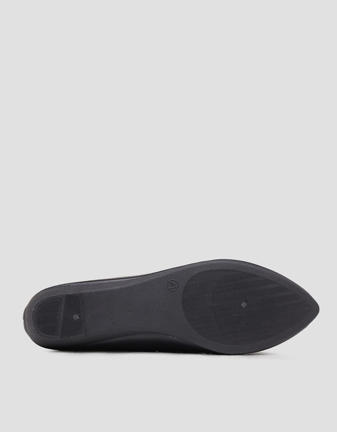 St. Yves Ballerina Buckle Sepatu Flat Wanita