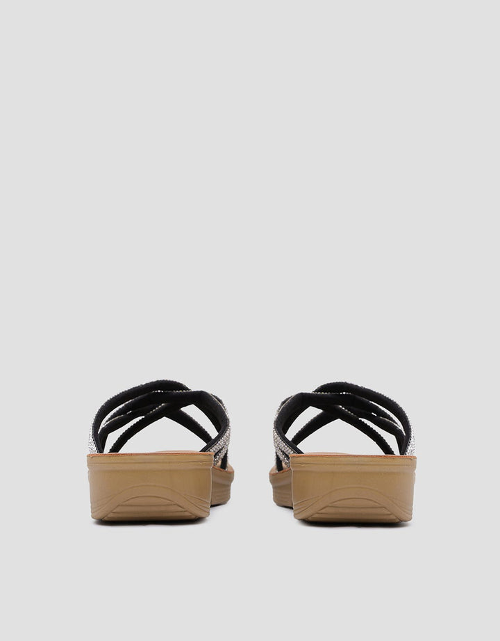 St. Yves Sandal Slipper Wanita