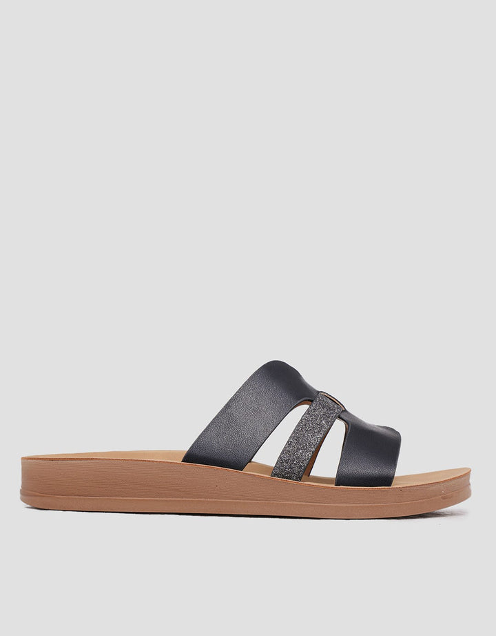 St. Yves Sandal Slipper Wanita