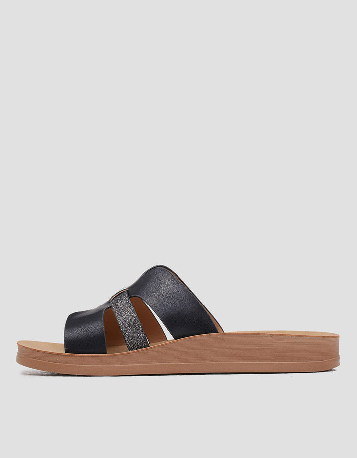 St. Yves Sandal Slipper Wanita