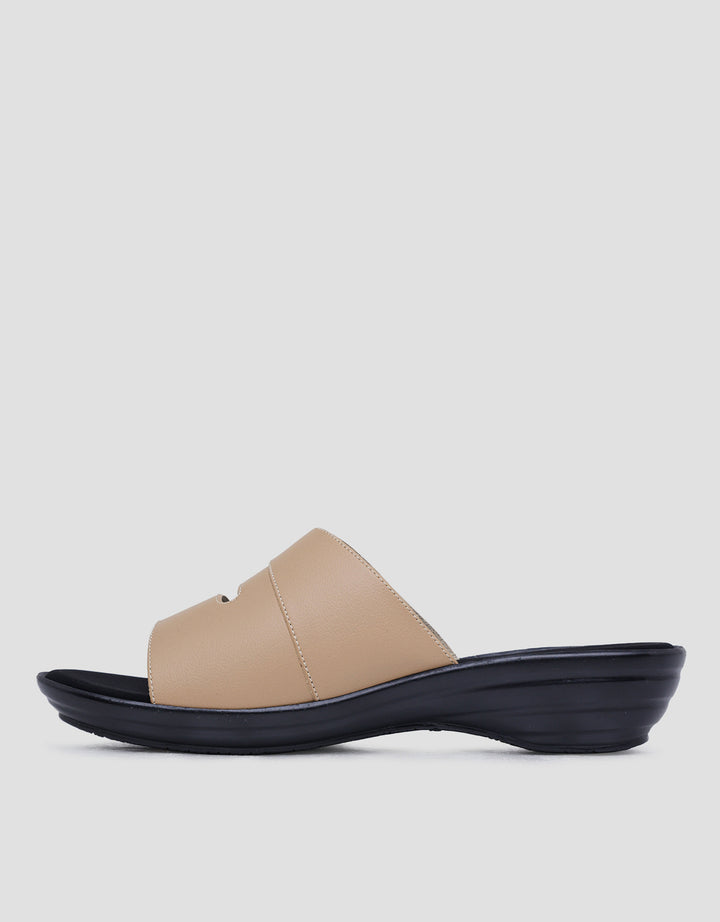 St. Yves Saw Women's Slipper Sandals