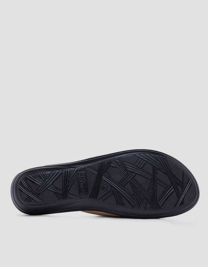 St. Yves Saw Women's Slipper Sandals