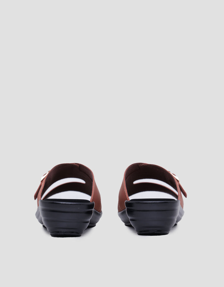 St. Yves Saw Women's Slipper Sandals