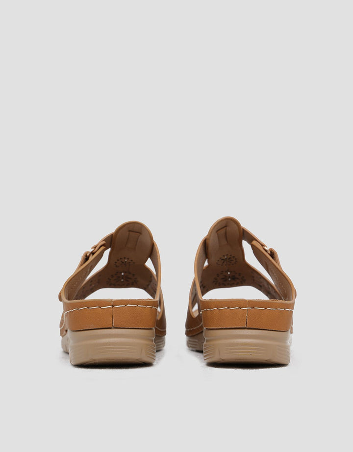 St. Yves Sandal Slipper Wanita