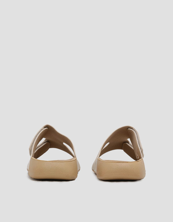 St. Yves Sticth Big Strap Sandal Wanita