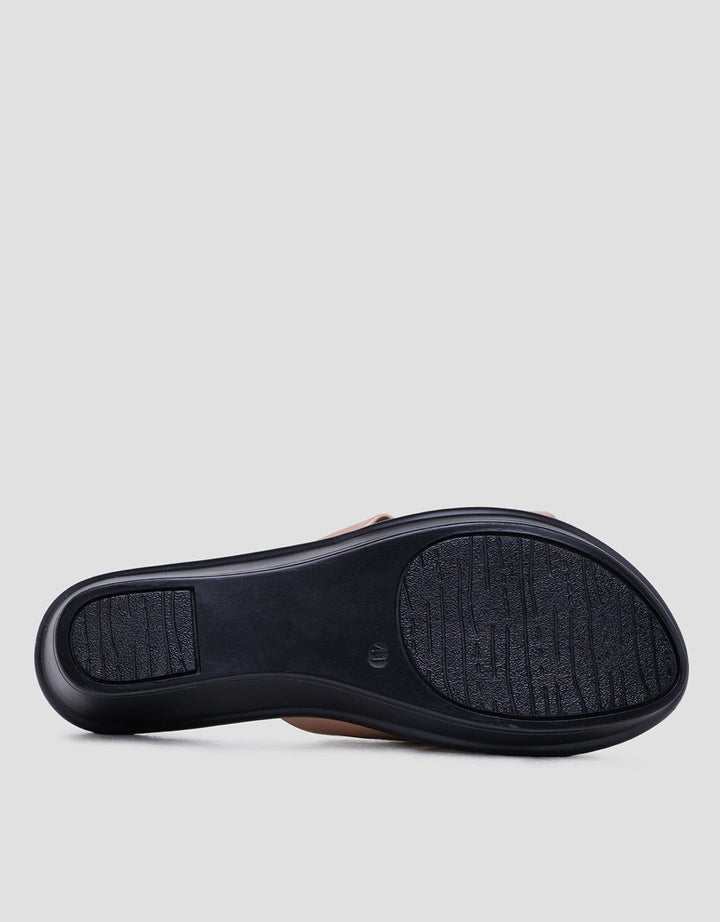 St. Yves Simply Women's Slipper Sandals