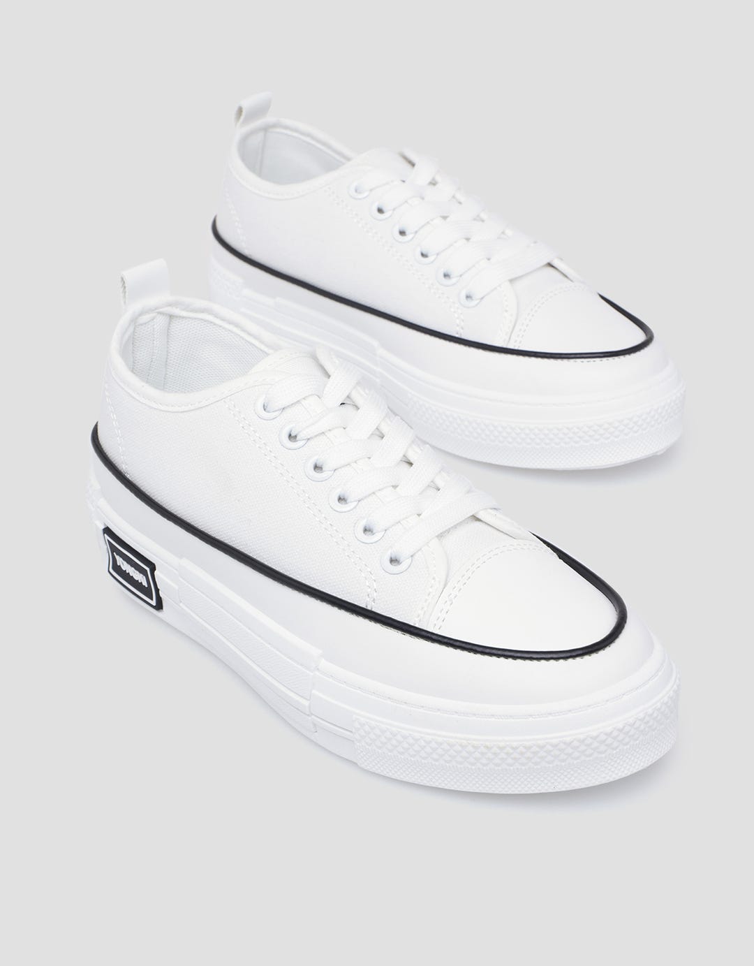 Yongki Komaladi JSL2013 Sepatu Sneakers Wanita